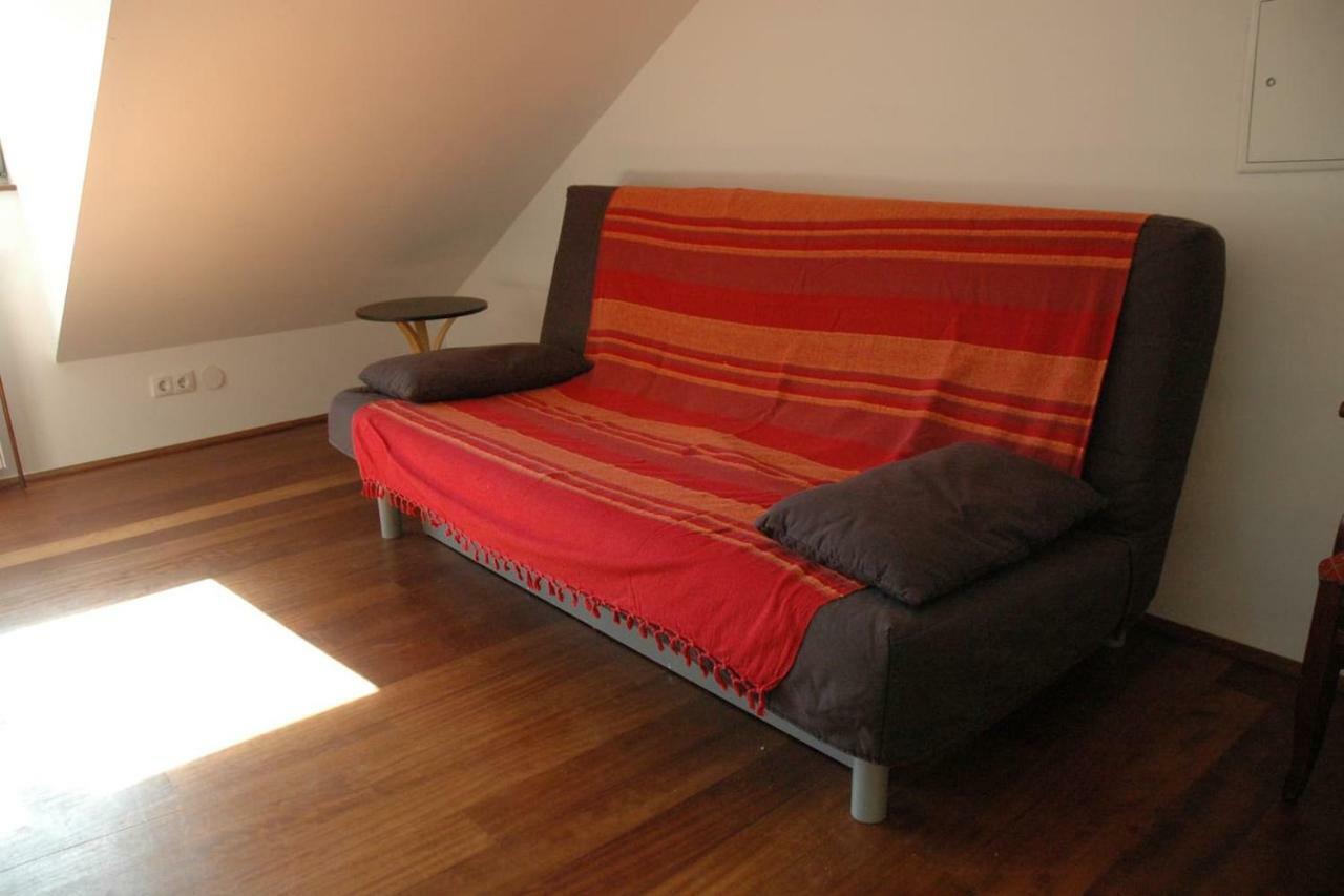 Ruhige, Grosse Ferienwohnung Am Muehlberg, Stadtrand 비엔나 외부 사진